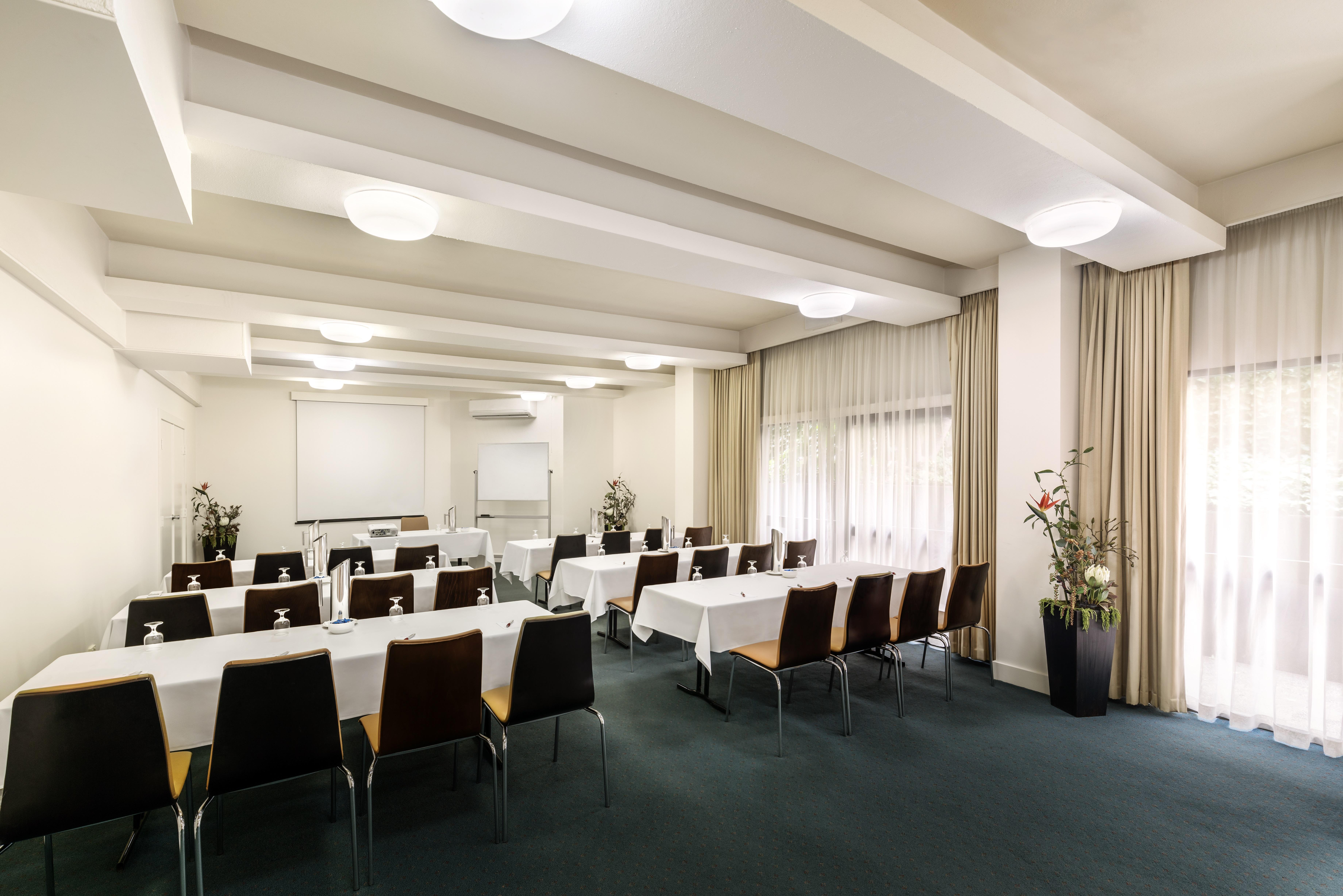 Best Western Plus Travel Inn — Zdjęcia 1